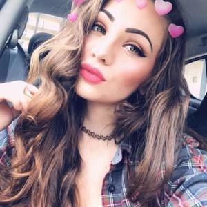 Meet your Posher, Sabrina